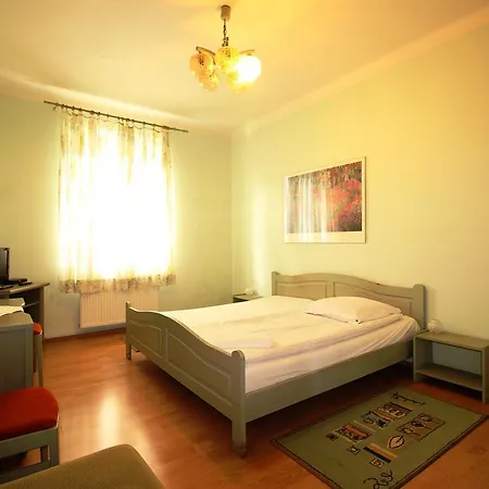 Berg Гостевой дом 3*