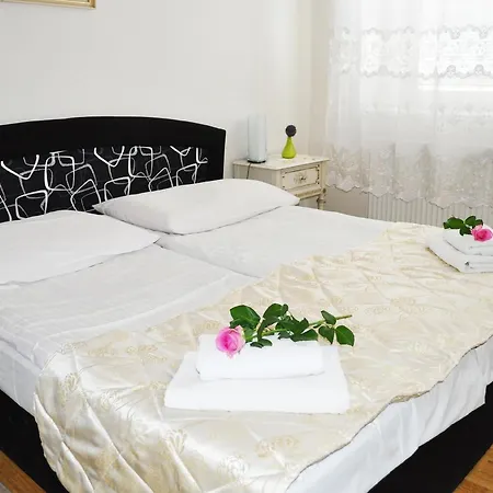 Berg 3* Praga